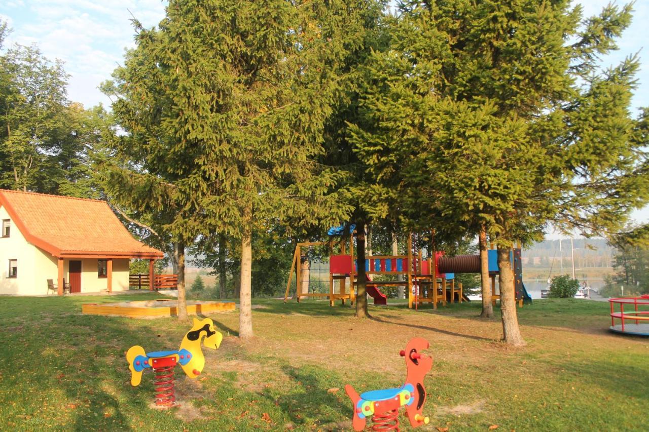 Domki W Porcie Zielony Gaj Mikołajki 外观 照片